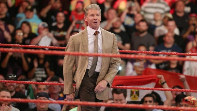 „Vinný alebo nevinný“: Veterán WWE Vince Vince McMahon hovorí, že nikdy nebude predávať

