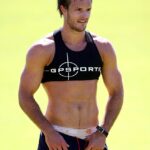 Mitch Brown (na obrázku) sa stal prvým hráčom AFL/VFL v takmer 130-ročnej histórii ligy