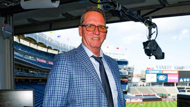Analytik Yankees David Cone pobaví fanúšikov baseballu svojimi jedinečnými „kuželmi“



