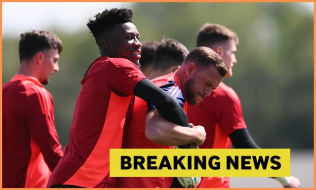 Man United brankár Andre Onana v akcii proti Lyonovi v minulej sezóne