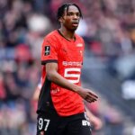 Arsenal by sa mal vyhnúť pokušeniu prenosu Jeremyho Jacquetom, keď sa Jack Wilshere vráti