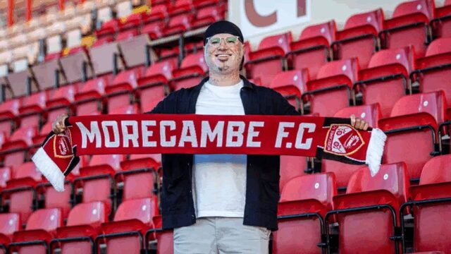 Ashvir Singh Johal sa stáva prvým Sikhovým trénerom futbalového klubu v Anglicku s názvom Morecambe Manager


