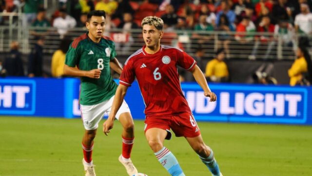 Atlanta United preberá kolumbijský m Steven Alzate

