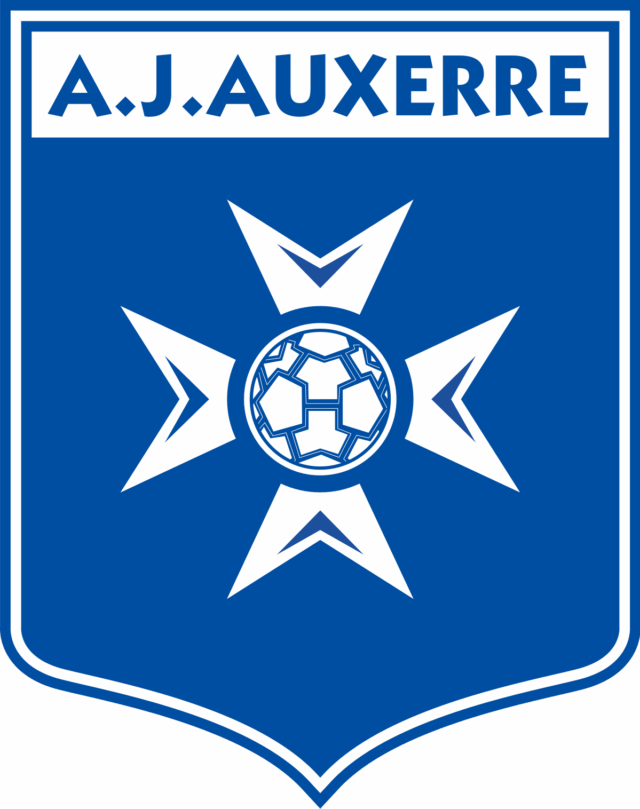 Auxerre akceptuje financovanie Paul Joly do Kaiserslautern 

