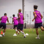 Barcelona vlak v New Kit so sponzorstvom Kongo.