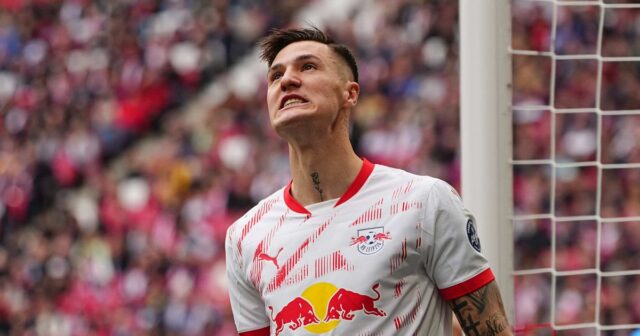 Benjamin Sesko a donné les conseils de transfert de l'homme UTD après que les «réservations» du gestionnaires émergent
