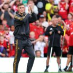 Benjamin Sesko a remis une réception incroyable à Old Trafford alors que le `` nouveau roi '' de Man Utd