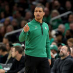 Hlavný tréner Boston Celtics NBA Joe Mazzulla