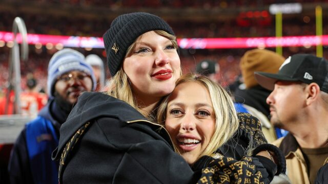 Brittany Mahomes chváli Travis Kelce, Taylor Swift za zapojenie 

