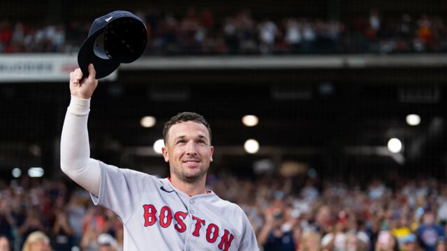 Bývalá hviezda Astros Alex Bregman je historickým homerom v prvom začiatku Houstonu

