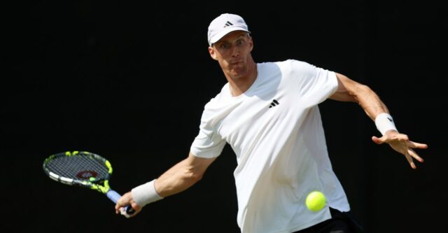 Bývalý Texas Tennis Celebrity Eliot Spizsirri poškriaba predbežné víťazstvo v roku 2025 Spojených štátov Open 

