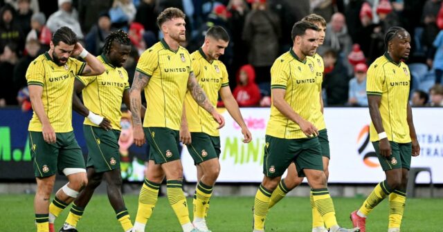 Championnat 2025/26 Les prédictions de l'IA en tant qu'ex-frem se déroulent pour la joie avec un tour approximatif pour Wrexham
