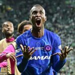 Chelsea, Newcastle Target Nicolas Jackson, Plány pre Estevao, Dva hviezdy Akadémie sa budú oddeliť a cenovka Mamut uviedla, čo pre neho chce Raheem Sterling s tromi klubmi