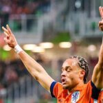 Chelsea stále musí vyplniť ďalších 23 ponúk pre okno Dream Summer Transfer Window