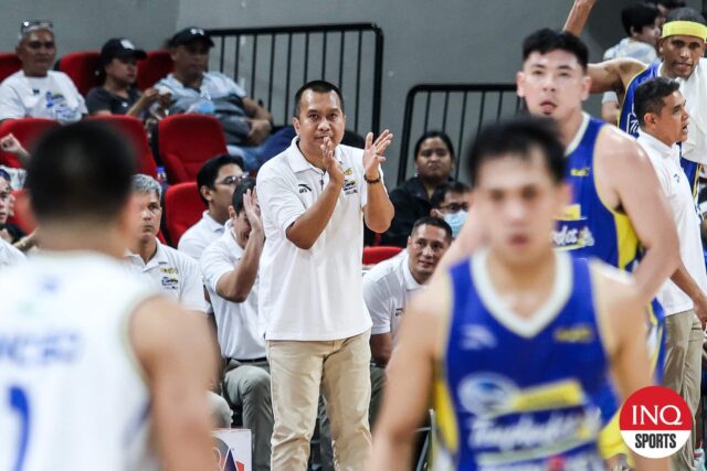 PBA Magnolia Hotshots Coach Chito Victolero