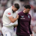 Chris Woakes je vylúčený po posunutí ľavého ramena od popola