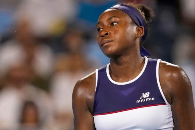 Coco Gauff pokračuje v „podivnej“ sezóne vystrelením dvoch trénerov



