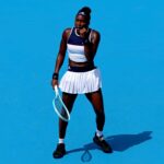 Coco Gauff si samozrejme vedela, že jej celkový problém s dvojitým zatiahnutím prvom turné je významným problémom, a tak vystrelila jedného zo svojich trénerov v predvečer US Open a priniesla na palubu Doctor Serv Doctor, ktorý pomohol č. 1, Aryna Sabalenka pracovala na svojich problémoch s touto časťou hry.