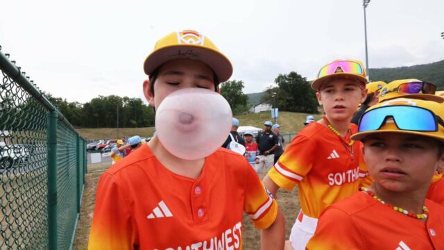 Connecticut, Nevada, Panama, Venezuela Win LLBWS Otvárače


