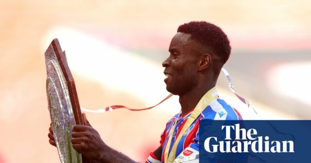 Crystal Palace chce predať kapitána Marka Guhiho pred zatvorením okna prevodu Krištáľový palác

