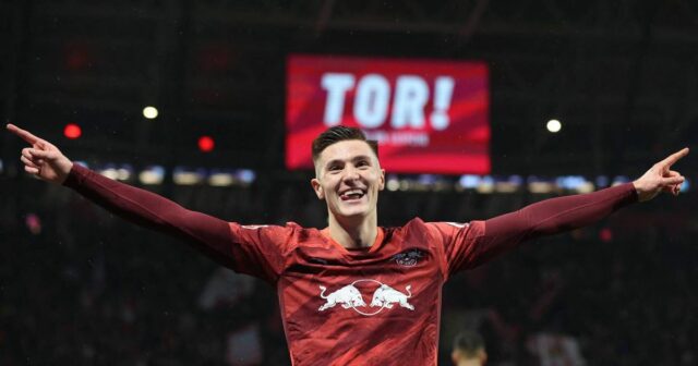 Ďalší prenos muža Utd Target Benjamin Sesko je „Bully“, ktorý ohromil Top Prem Star

