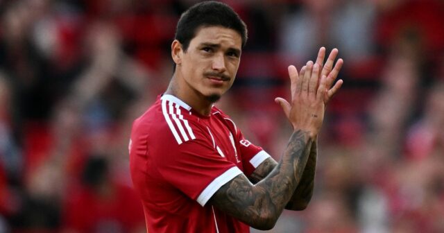 Darwin Nunez pošle rozlúčku, keď spoluhráč z Liverpoolu urobí vchod prevodu

