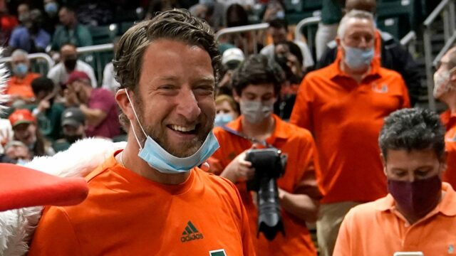 Dave Portnoy sa v kamanom obráti na videohru Ohio State-Texas 


