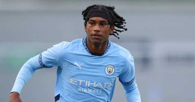 Dieťa Liverpool Tale získa volanie Pep Guardiola v Guy City, keď súrodenec čaká v krídlach 

