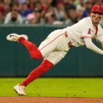Dodgeres 'Shohei Ohtani sa dostane do trojitej hry