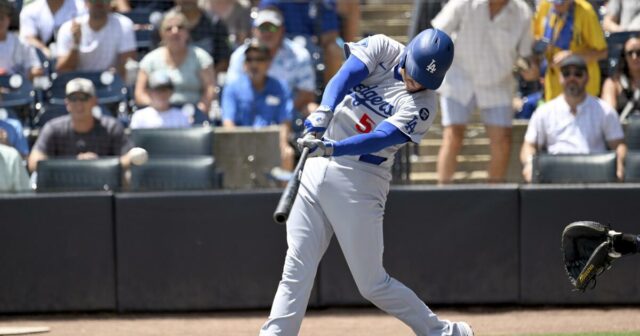 Dodgers vyrába dostatok urážky na to, aby sa prepašoval okolo lúčov Tampa Bay

