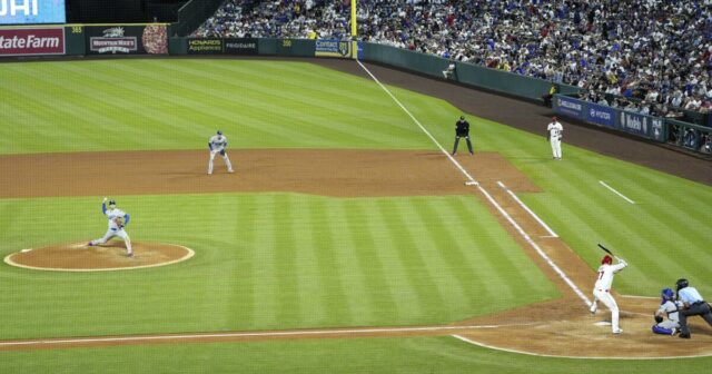 Dve zatknutia po násilnom hádke medzi fanúšikmi anjelov a Dodgers

