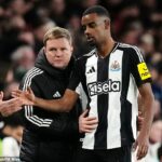 Eddie Howe vylučuje útočník Wantway Alexander Isak zo vzdelávania a rodinný deň v Newcastle