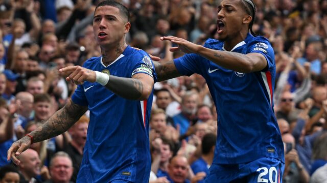 Enzo Fernandez skóroval, keď Chelsea pokračovala vo svojom neporazenom začiatku sezóny