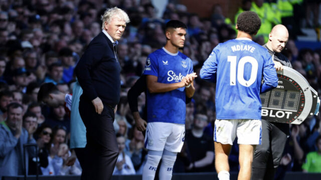 Everton predpovedal zostavu pre Leedsa 18. augusta,



