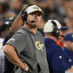 Ex-NFL REF Slams University Football's úplne nové potlačenie