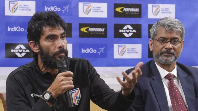 FIFA zastrašuje zakázanie AIFF, ak ústava nie je potvrdená do 30. októbra 

