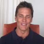 Tom Brady bol kritizovaný za to, že uviedol, že je nedávnym podcastom s Blazers Men