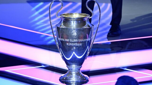 Fáza tímu organizácie UEFA Champions Organization: To robí Liverpool, Toolbox, Guy City, Chelsea, Newcastle, Spurs Play? 

