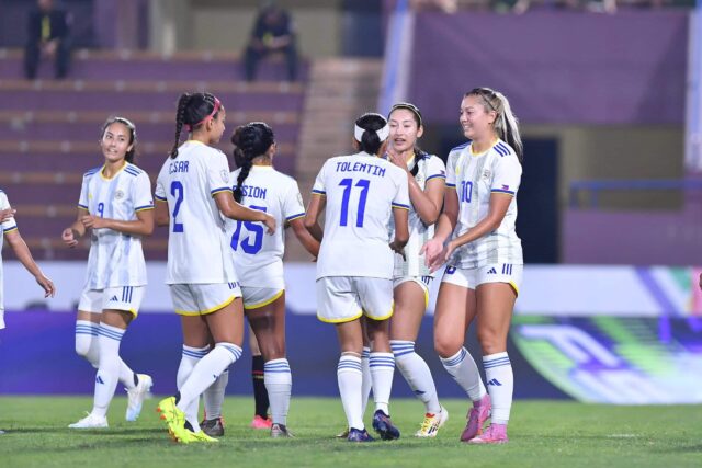 Filipínsky ženský futbalový tím známy ako Filipinas v akcii počas majstrovstiev žien ASEAN.