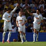 Joel Piroe (vľavo), Leeds United Villarreal'i 1-1 remíza, zatiaľ čo opustil druhú polovicu Echolayzer