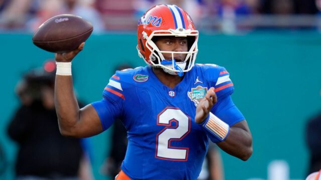 Florida QB DJ Lagway na začatie otvárača obdobia verzus liu 


