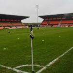 Footballeur prometteur, 18 ans, tué dans un accident de la circulation sur la route alors que les hommages versent