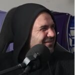 Bývalá hviezda Rugby League Eric Grothe Jnr (na obrázku) v utorok vysmievala maskota na podcast Gold Coast