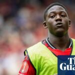 Futbalové povesti: Kobbie Mainoo, aby premýšľal o Manchester United, futbal