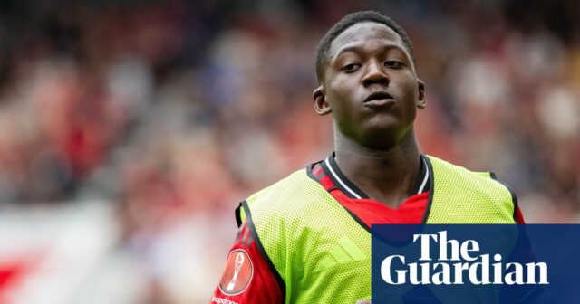 Futbalové povesti: Kobbie Mainoo, aby premýšľal o Manchester United, futbal 

