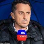 Podľa správ nebude Gary Neville v tejto sezóne v meste Ground stále vítaný
