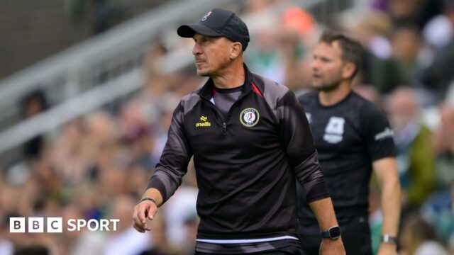 Gerhard Stuber: Hlavný tréner mesta Bristol City „Open“ pre ďalšie podpisy

