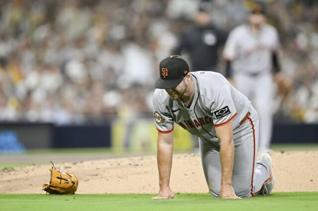 MLB: San Francisco Giants v San Diego Padres