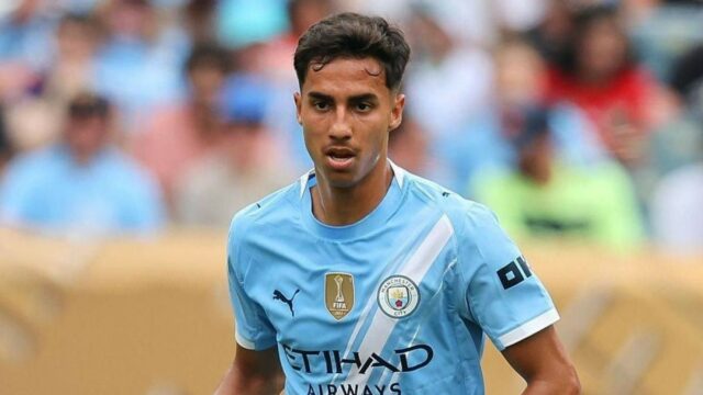 Girona Secure Services of Manchester City Center-Back Vitor Reis

