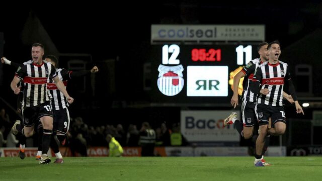 Háb Carabao-ktorý bude propagovať Newcastle, obrie Killer Grimsby Community uspokojí v treťom kole hrnčeka organizácie? 

